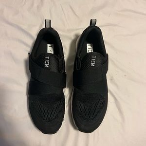 Tiem cycling shoe